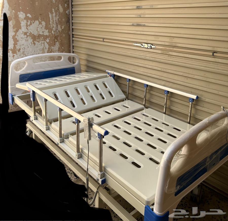 للبيع سرير طبي مع مرتبه طبيه و مرتبه هوائيه64585124533123112