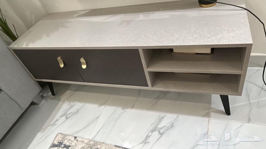 Tables64580676744962110