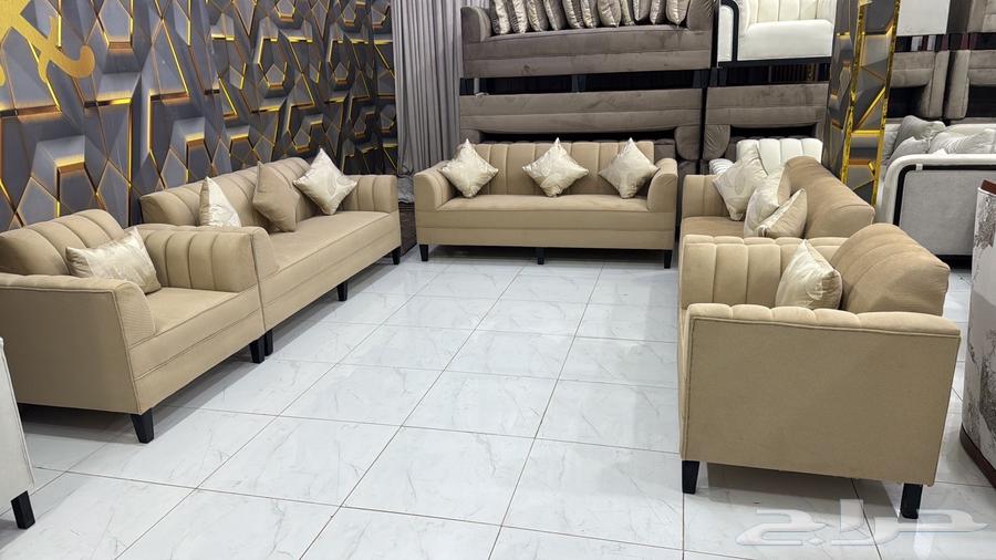 كنب 11نفر عليه عرض ب1400 ريال64580908432898112