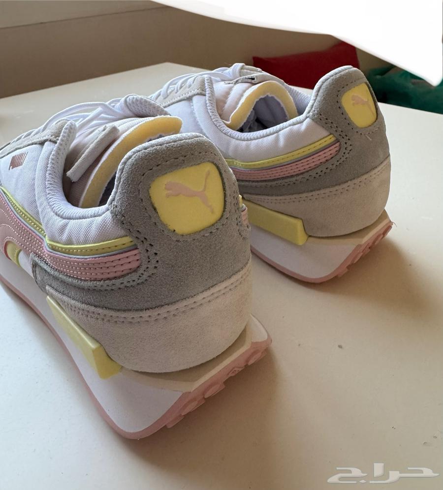 شوز بوما اصلي وجديد مقاس 40 ونص64587169635841112