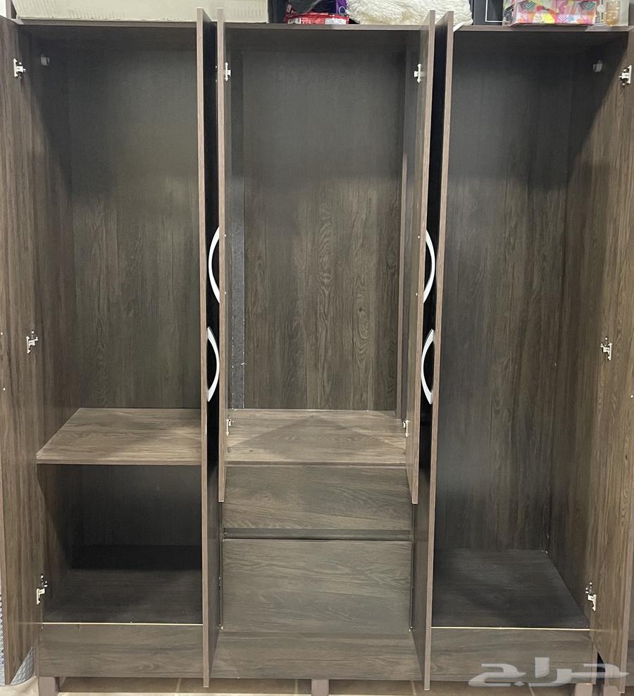 خزانة الملابس دولاب64582597502723113