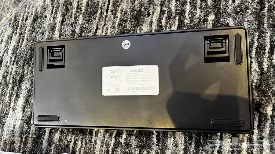 كيبورد F7564583372287619112