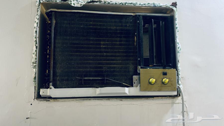 مكيف دايوا (شباك) للبيع بحالة ممتازة64584163848450112