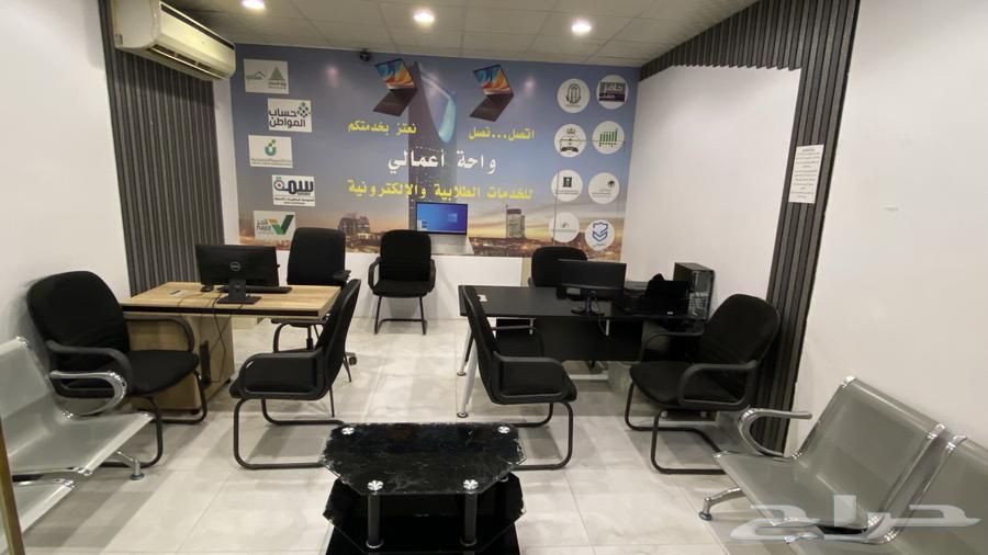 مستلزمات مكتب خدمات مكاتب وطاولات كمبيوتر شبه جديدة64585807514627112