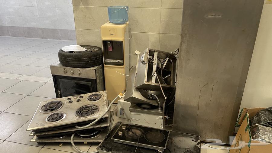 ثلاجات واغراض للبيع64582785630850112