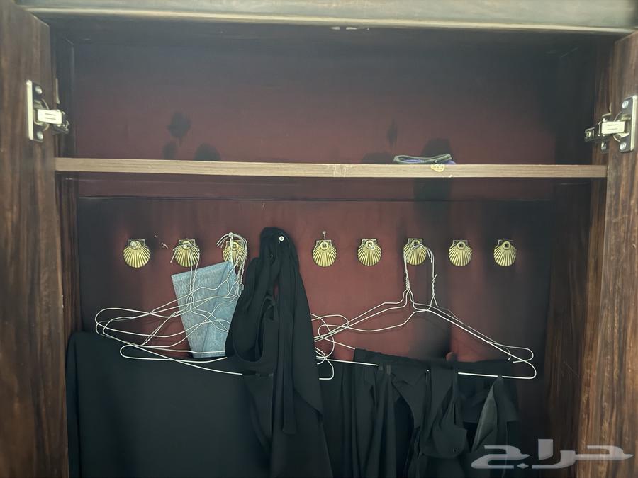 دولاب عبايات64579787326210112