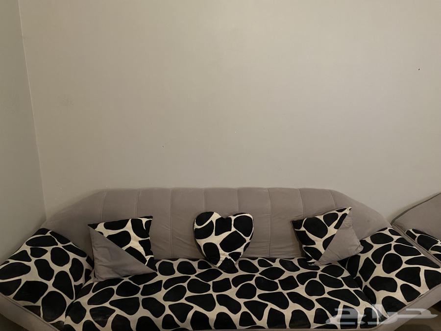 طقم كنب مستخدم نظيف64581497285761110