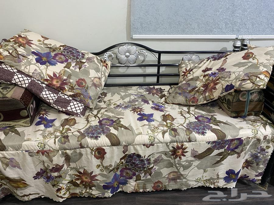 سته كراسي حديد للبيع64586115382658111