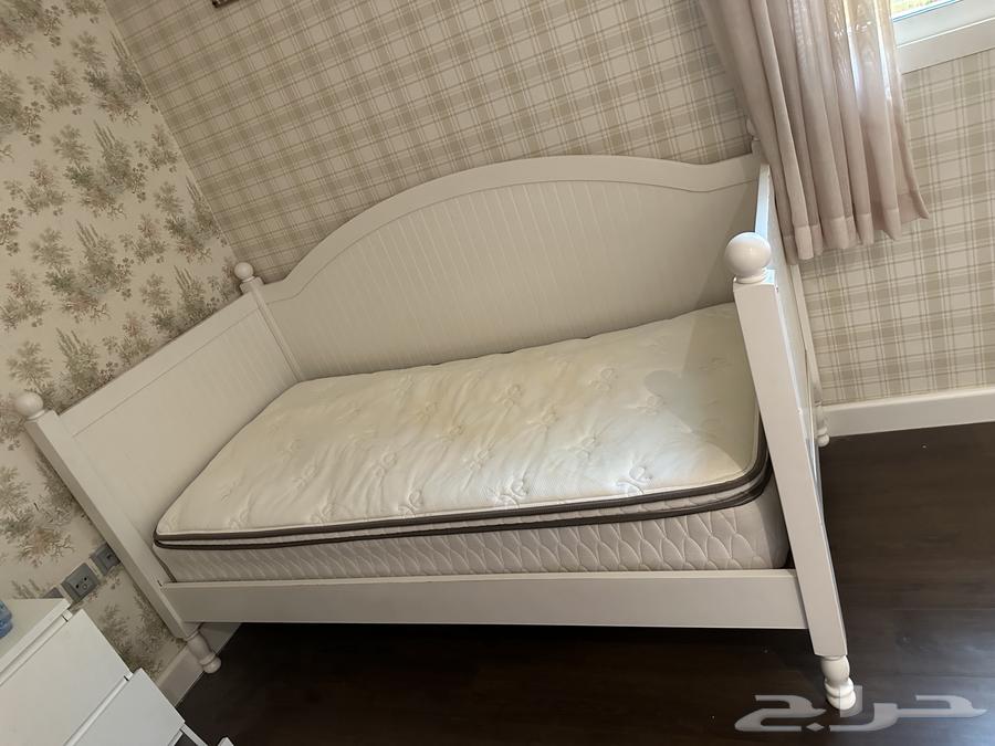 سرير اطفال بوتري بارن64581306192899110