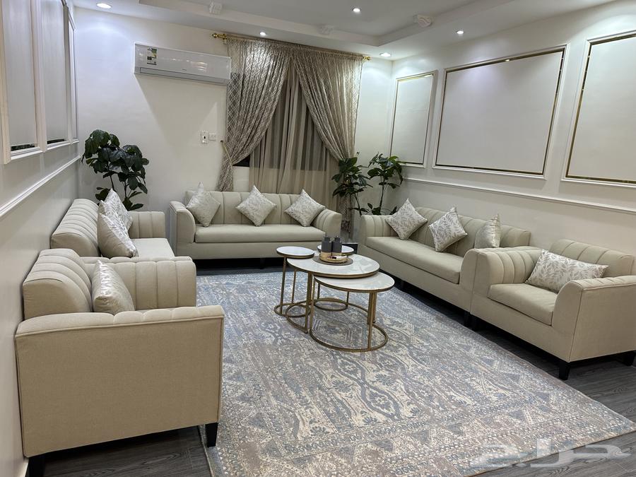 كنب 11نفر عليه عرض ب1400 ريال64580908432898110