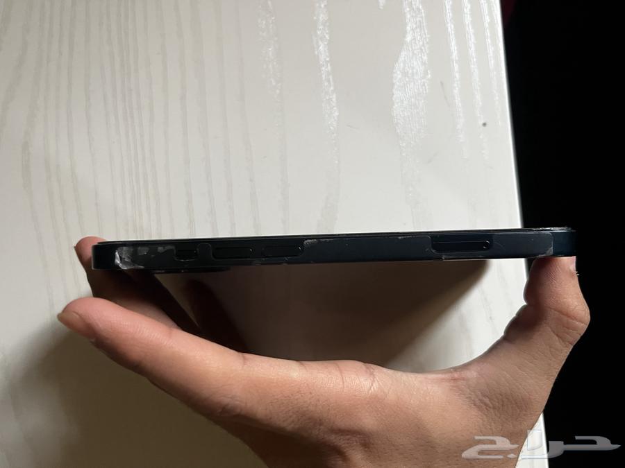 آيفون 1364585395020803112