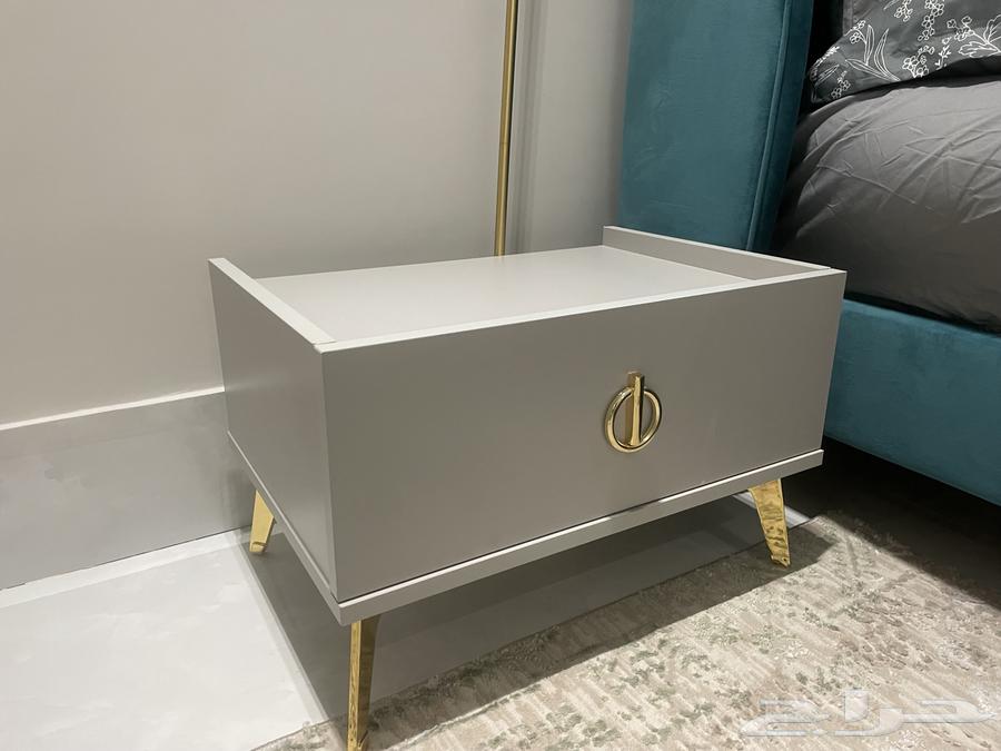 غرفة نوم شبه جديدة64585138719105112