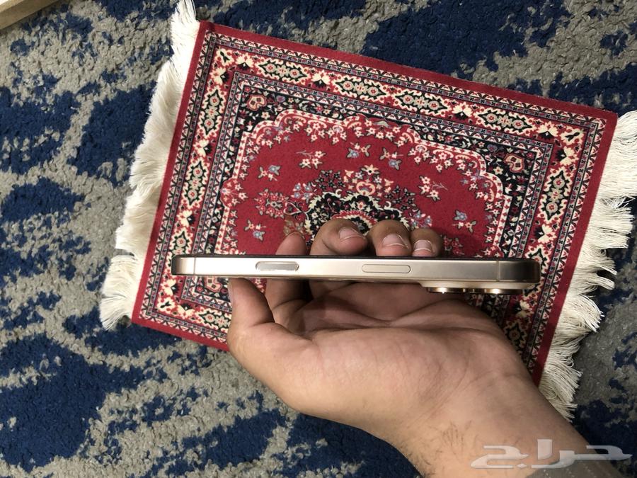 iPhone 16 Pro used with box64587181818114114