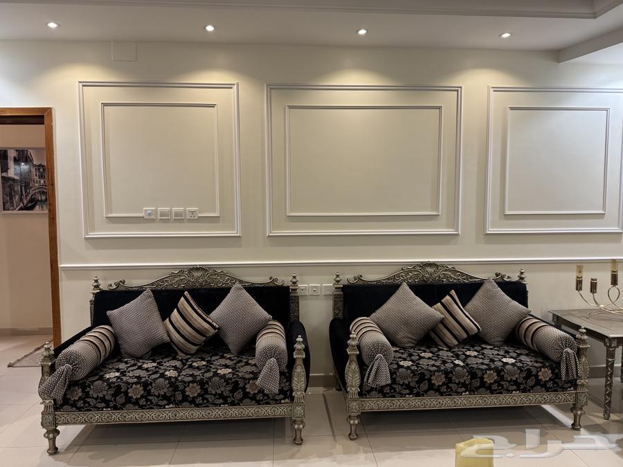 كنب بحاله جيده64586401557891110