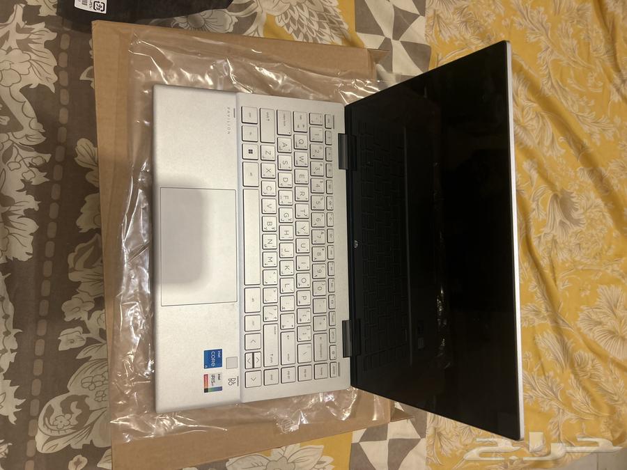 لاب توب ايياد تتش جديد للبيع64581566484995112