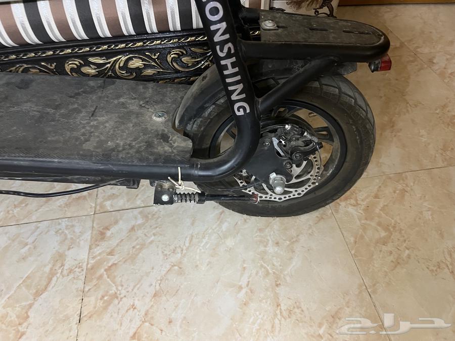 سكوتر كهربائي للبيع64585918243714114