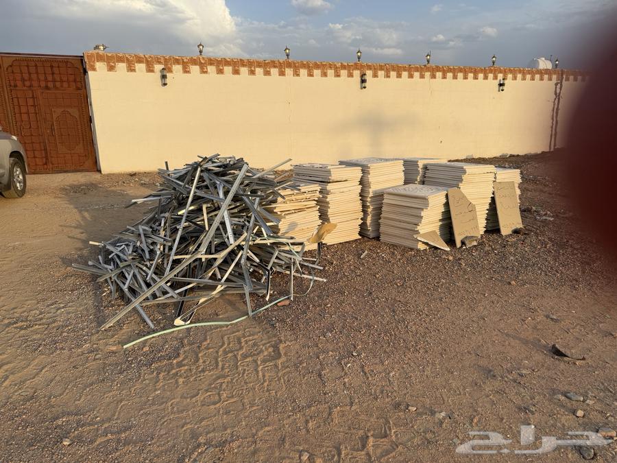 جبس ديكور مع حديده للبيع نظيف جدا64584897758081110