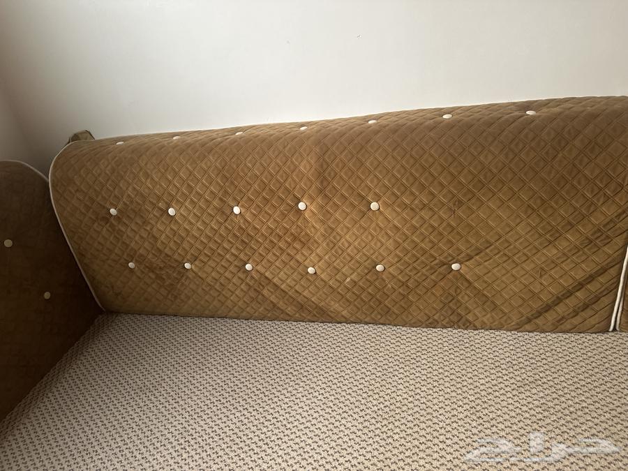 مكيف و اثاث للبيع64584220680961112