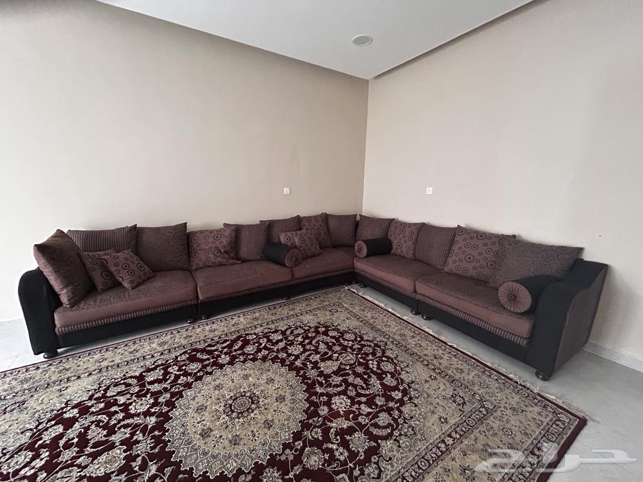 كنب بالدمام للبيع السعر قابل للتفاوض64581718759554113