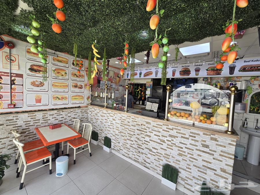 محل بوفيه وعصائر للتقبيل64584982154753114