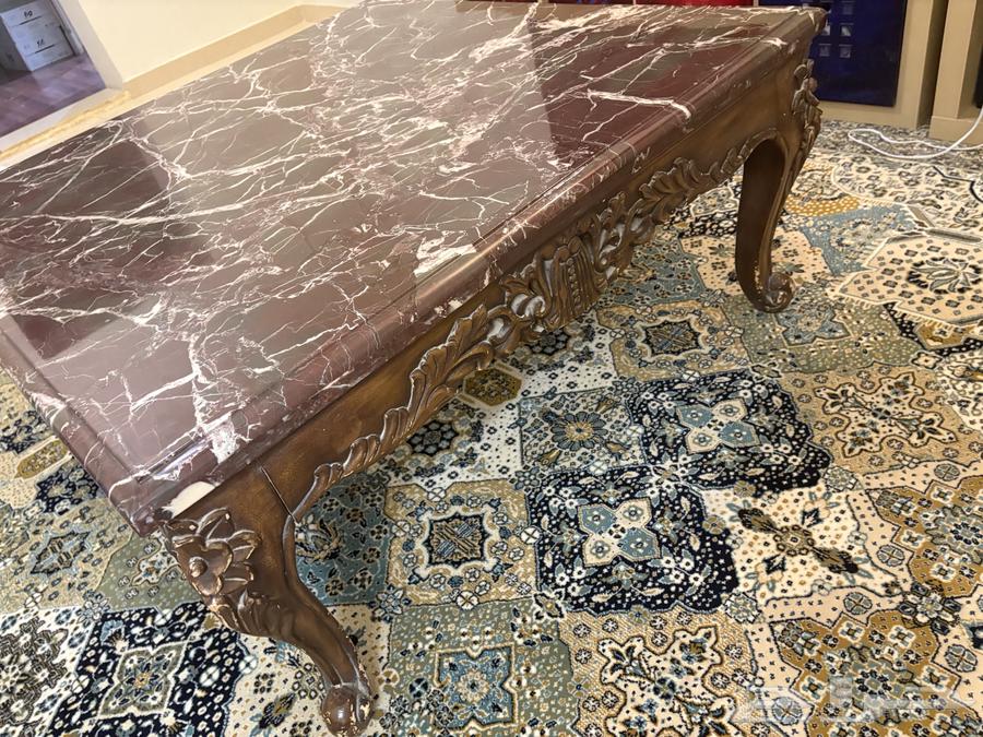 طاولة رخام طبيعي وخشب سنديان64583922965506112