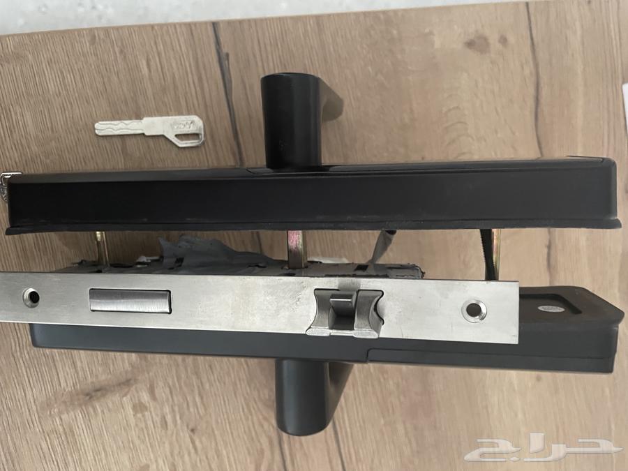 مقبض باب ذكي64581649208321111