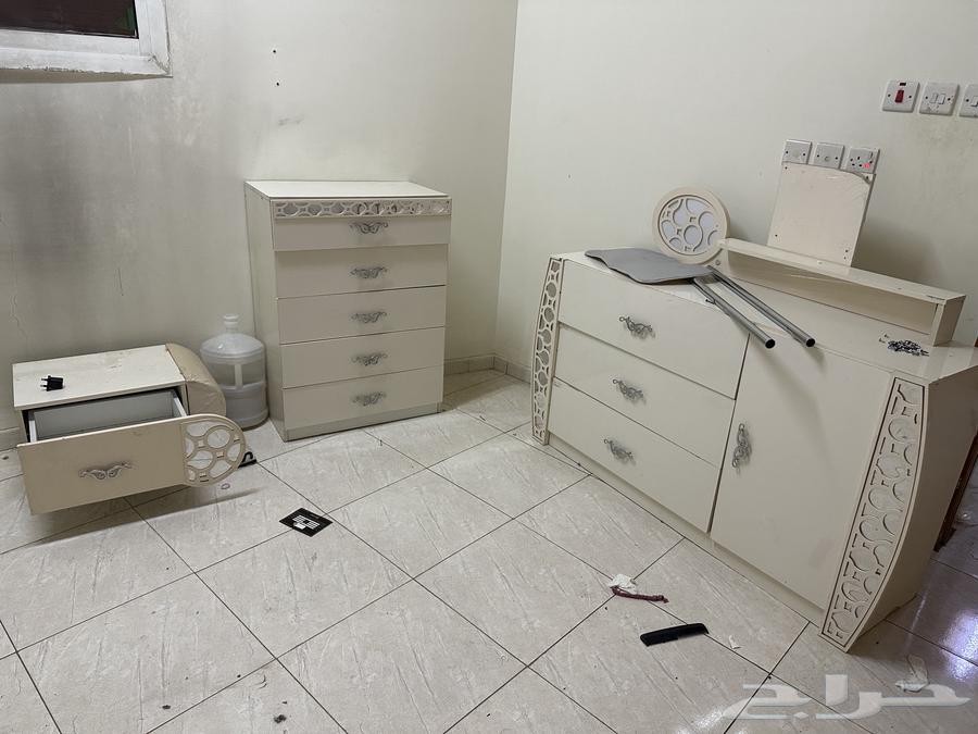 غرفة نوم للبيع العاجل64585224657283113