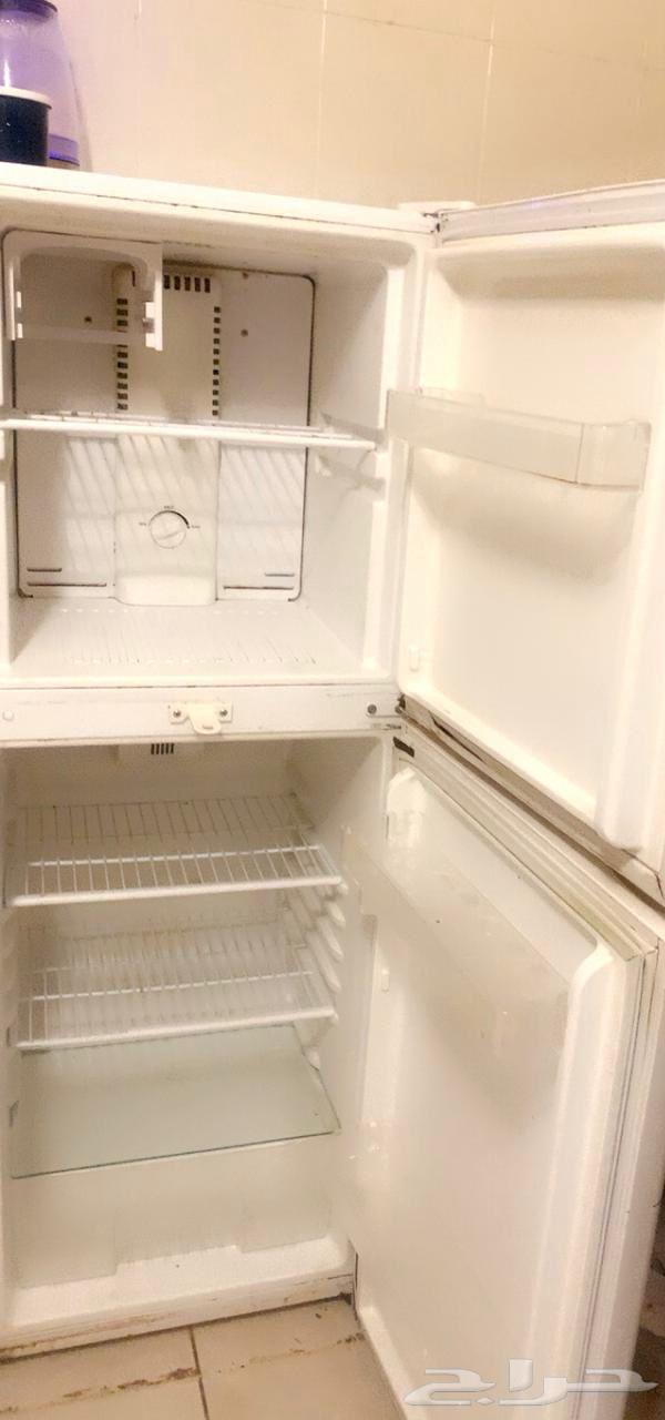 ثلاجه صغيره ع السوم. 7قدم64583668466433110