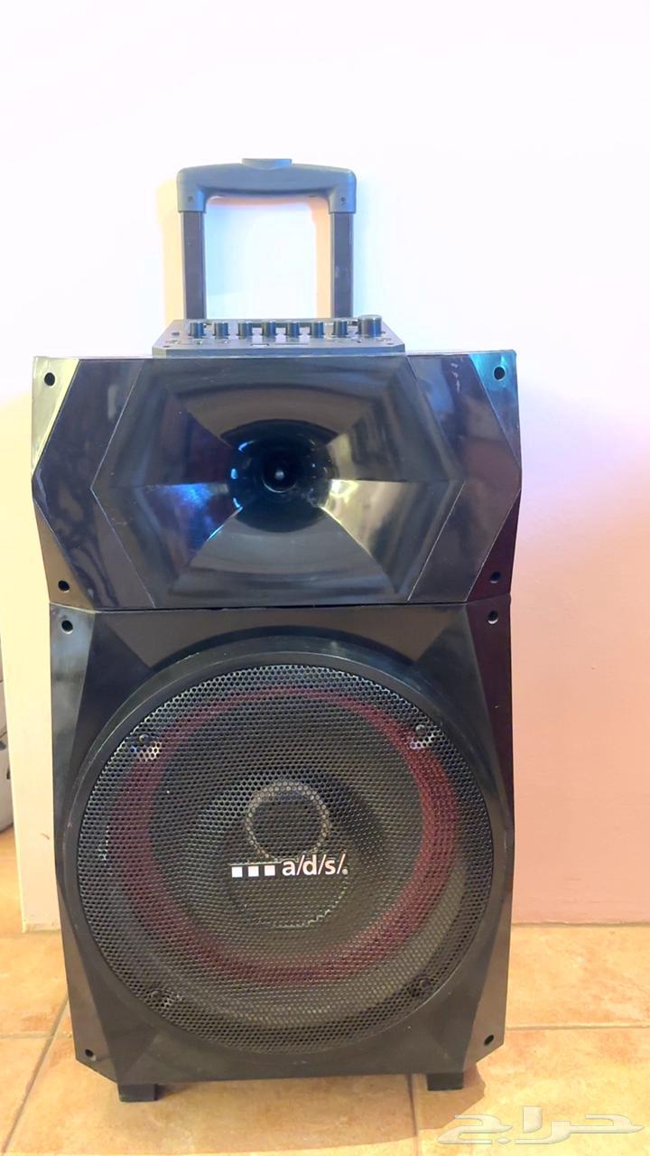 سماعة للبيع ب 200 ريال64580976997506111