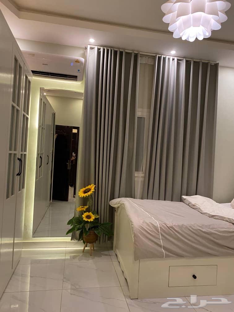 غرفة نوم سريرين مع المرتبه ودولاب و2 كومودينو64586289206403111