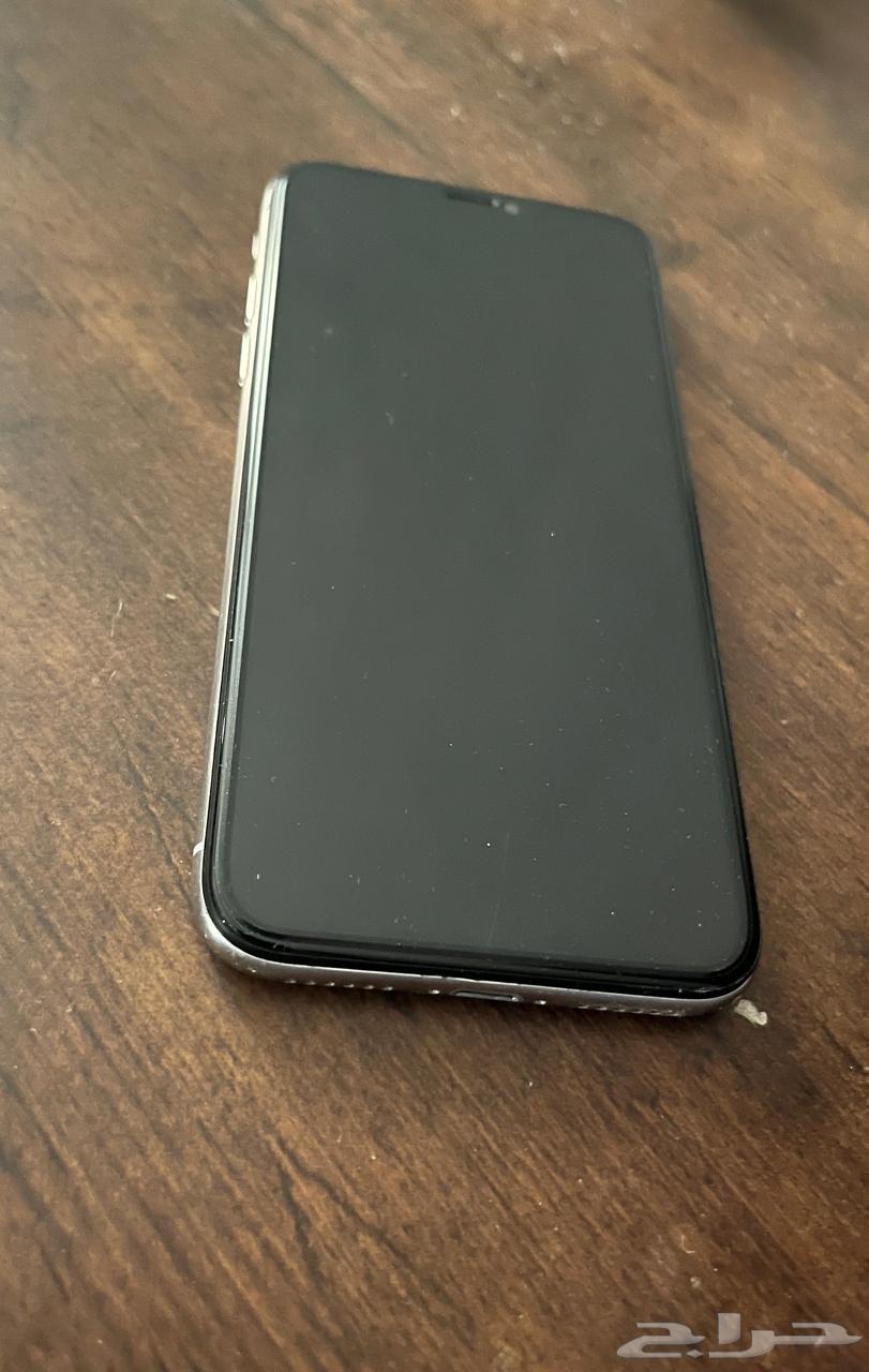 جوال آيفون x للبيع أو التبديل64586774997250111