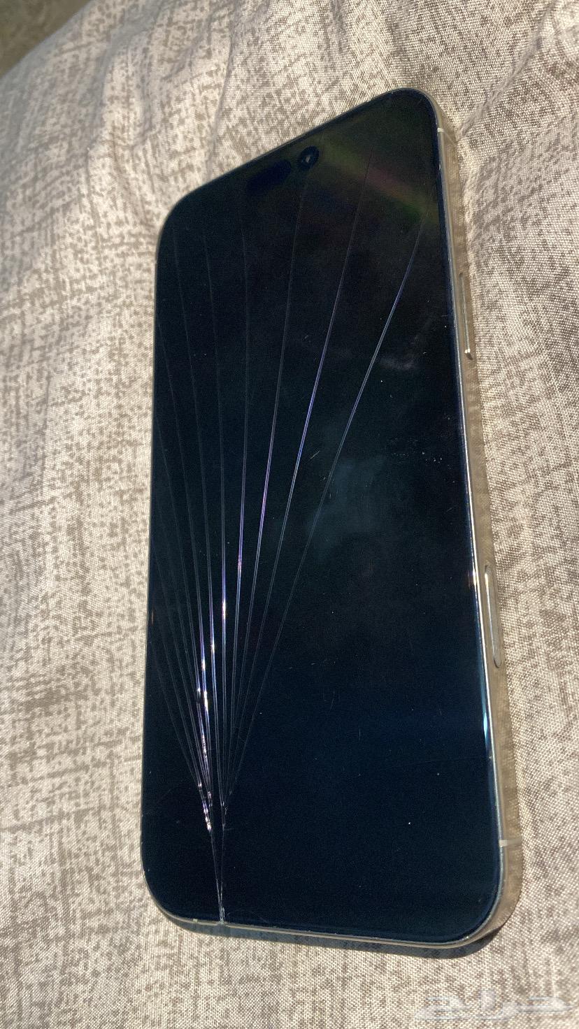 ايفون 16 برو ماكس64580922267906112