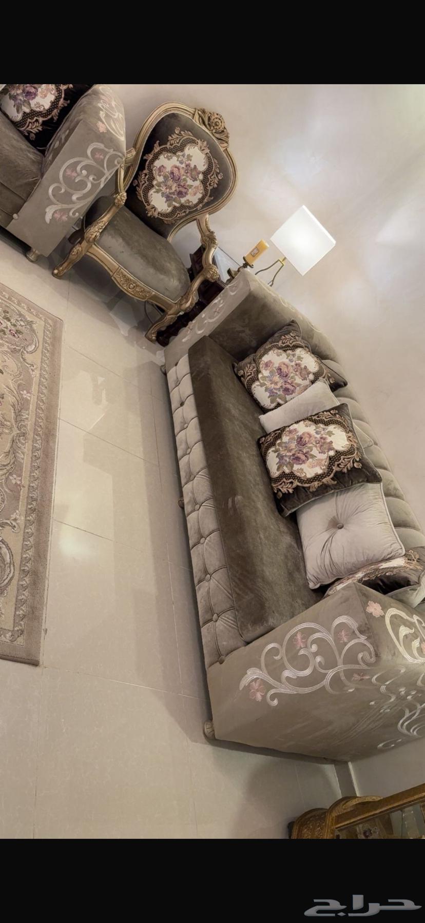 Sofas64582740953346110