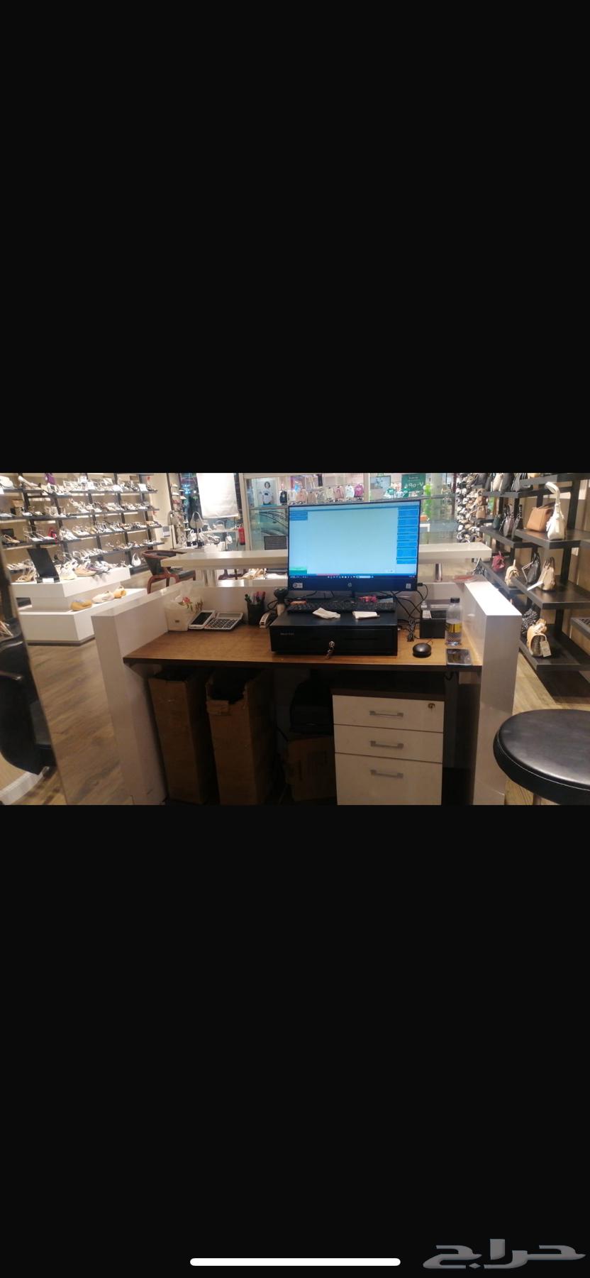 طاولة كاونتر64588136419202111