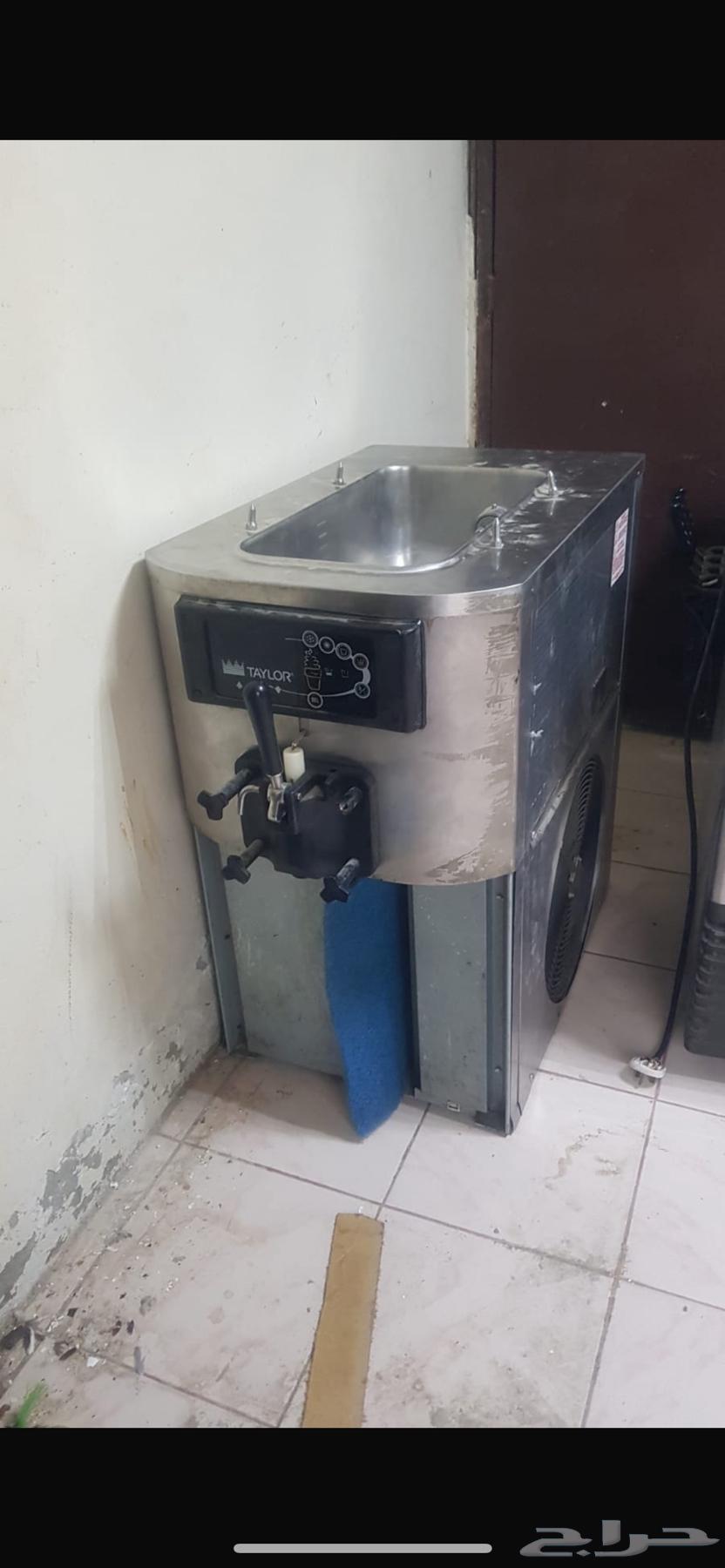 آلات  صنع إسكريم  وآله الصنع ثلج64587689666690111