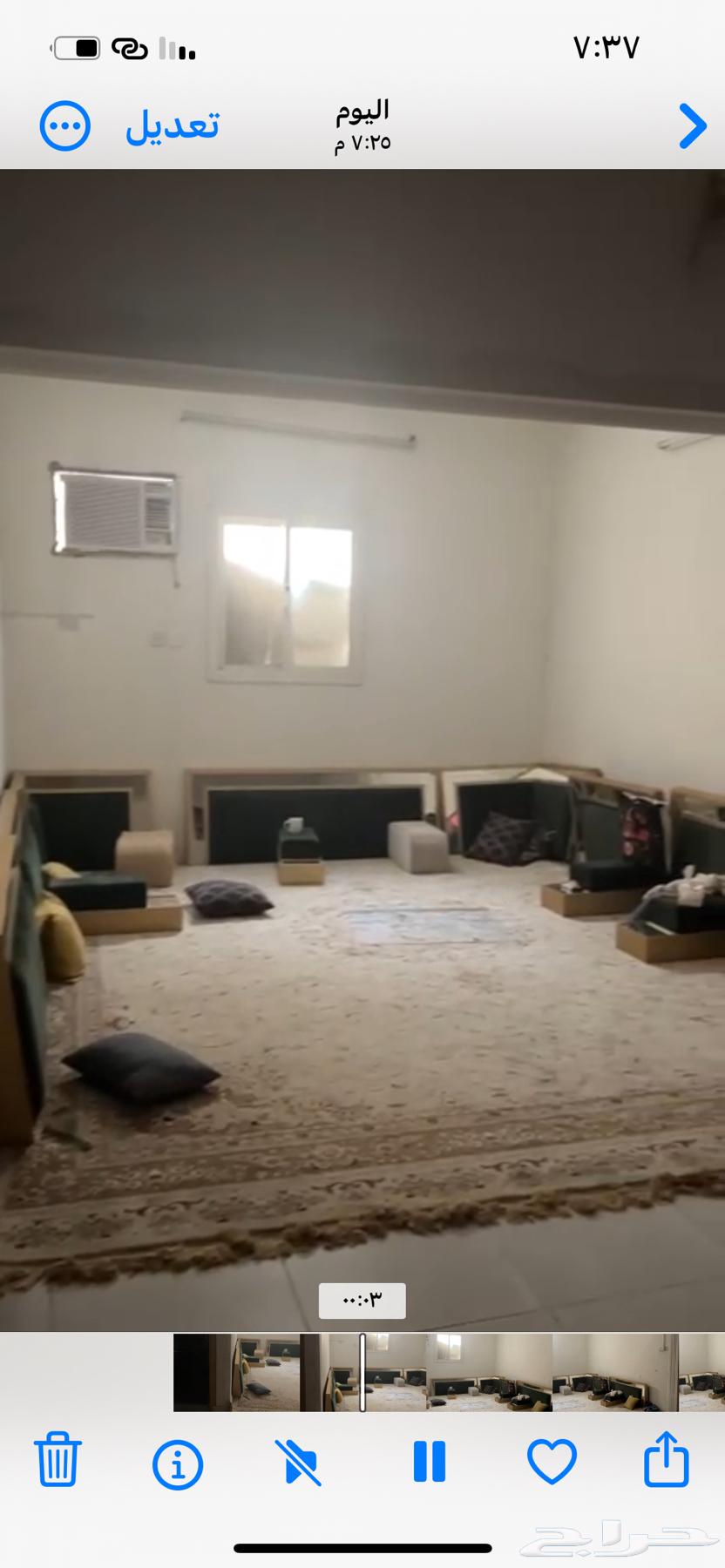 مساند فقط بدون الفرشه 4 في 5 تفصيل جديده البيع لاعلى سومه64585967756419110