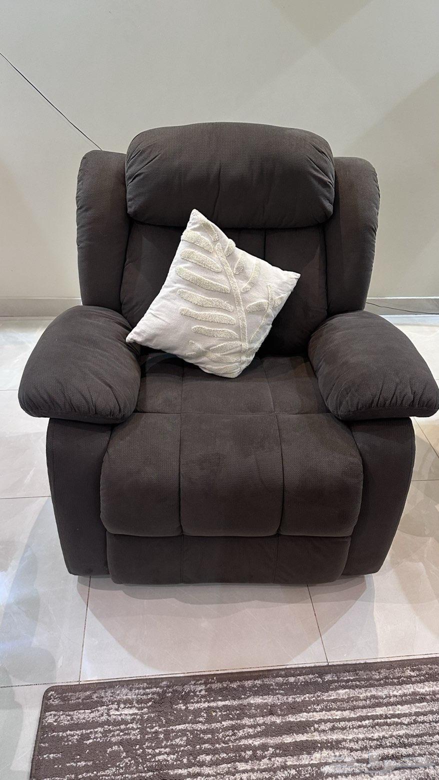 طقم كنب راحة للبيع64580908413955112