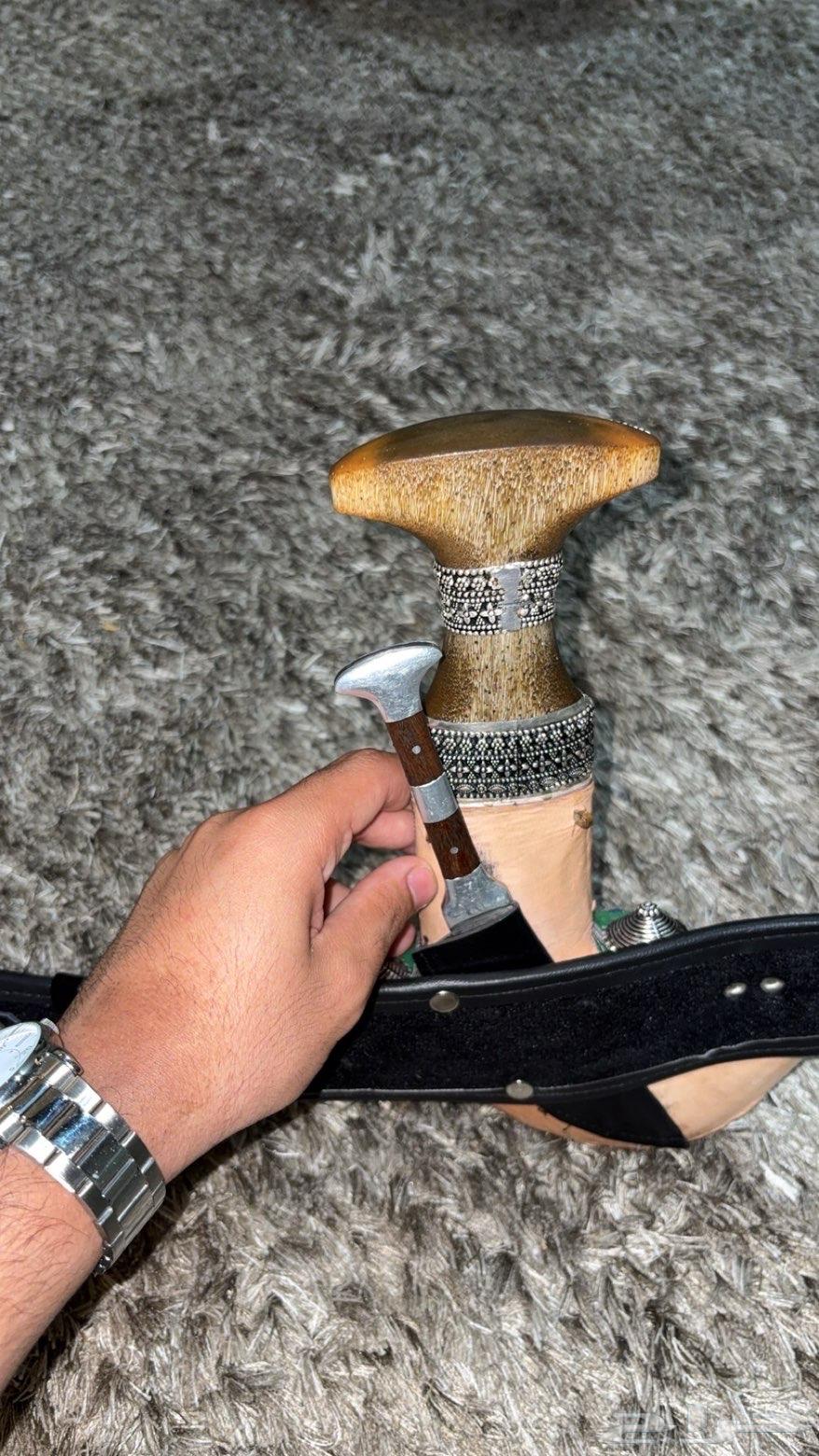 خنجر وتر شبيه الزراف64586997882753114