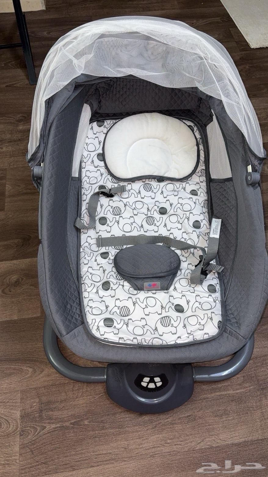 هزازه اطفال شبه جديدة64585210654465114