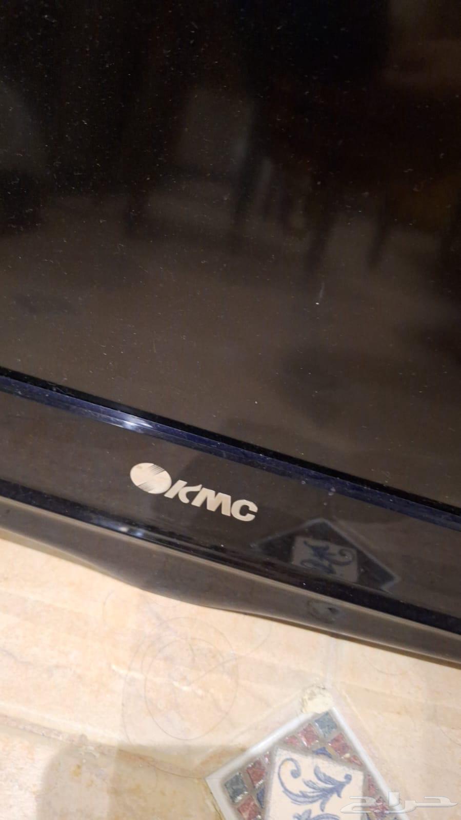 تلفزيون نظيف و مازال شغال64587739577858110