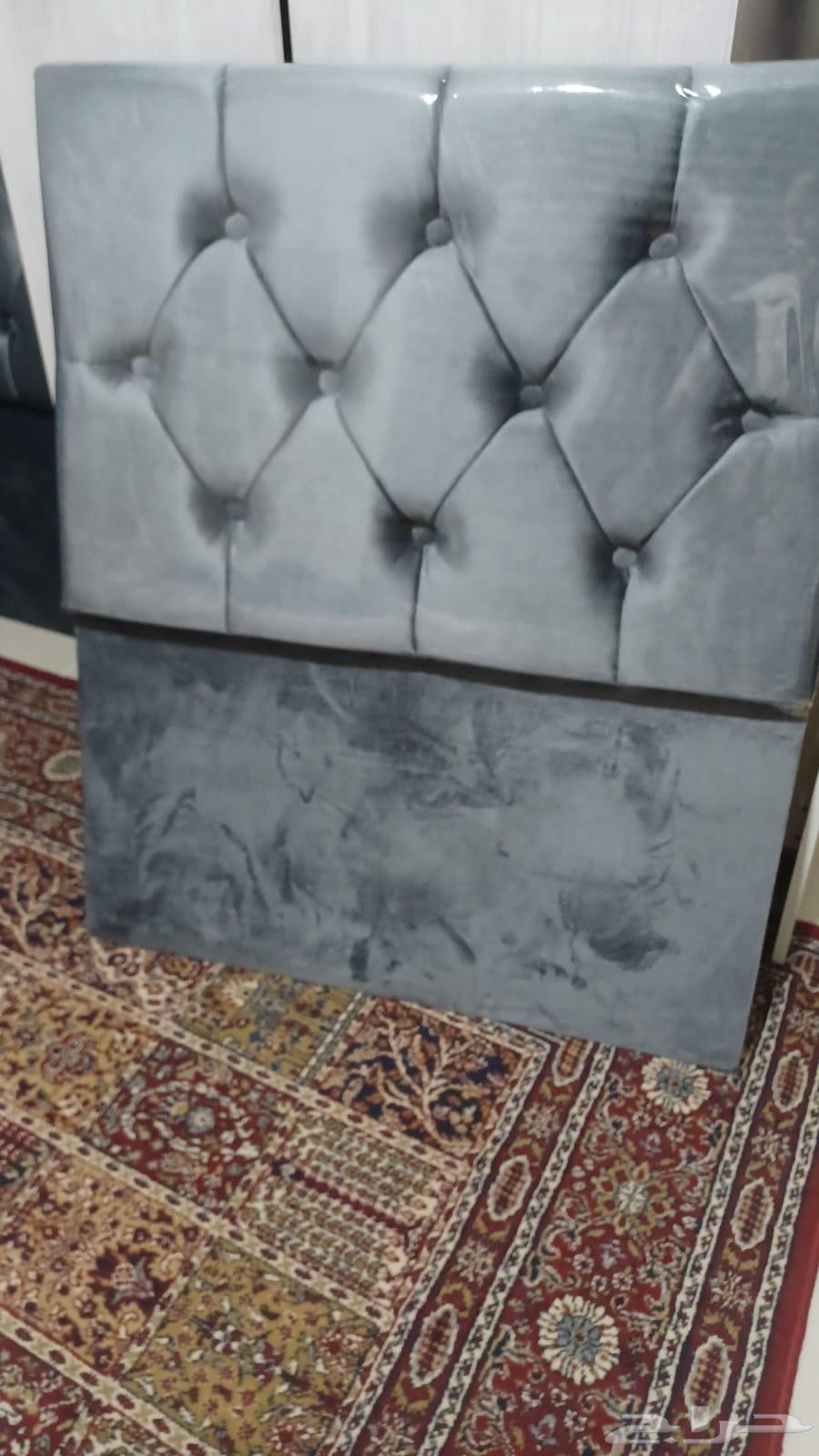 خلفية سرير جديده لم تستخدم لون رصاصي64587640083587111