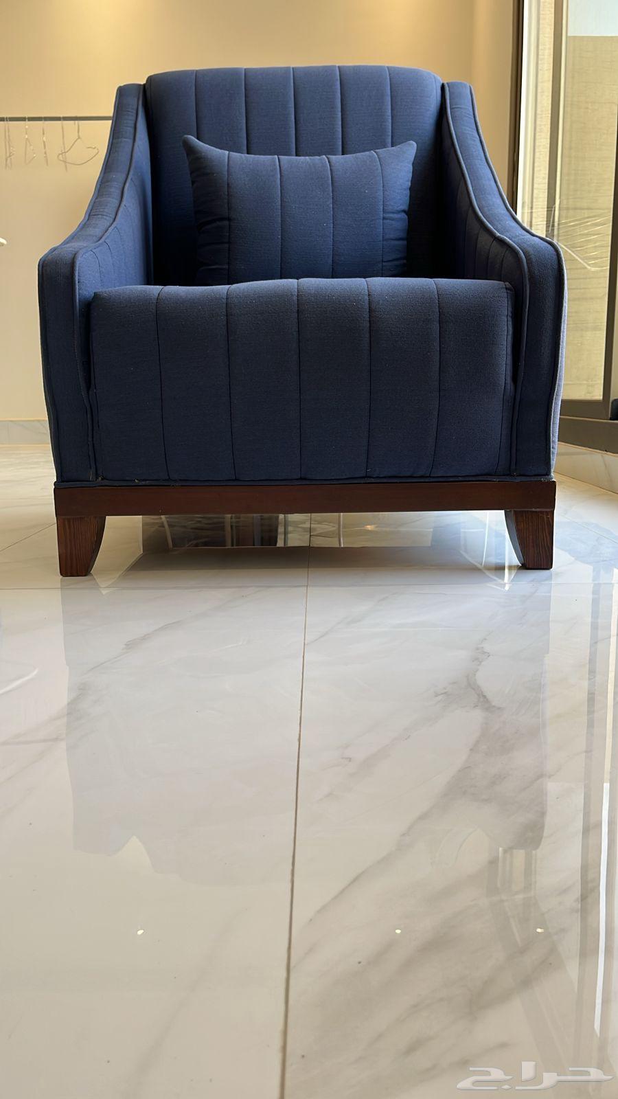 للبيع عدد 4 كنبات مفردة جديدة64583011901441112