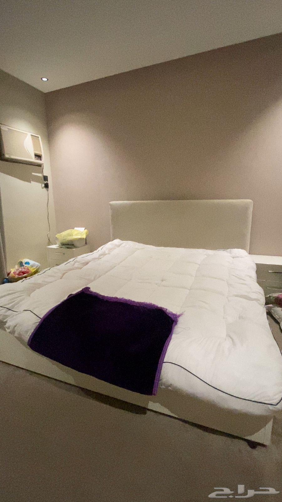 للبيع دولاب وسرير64584771745793110