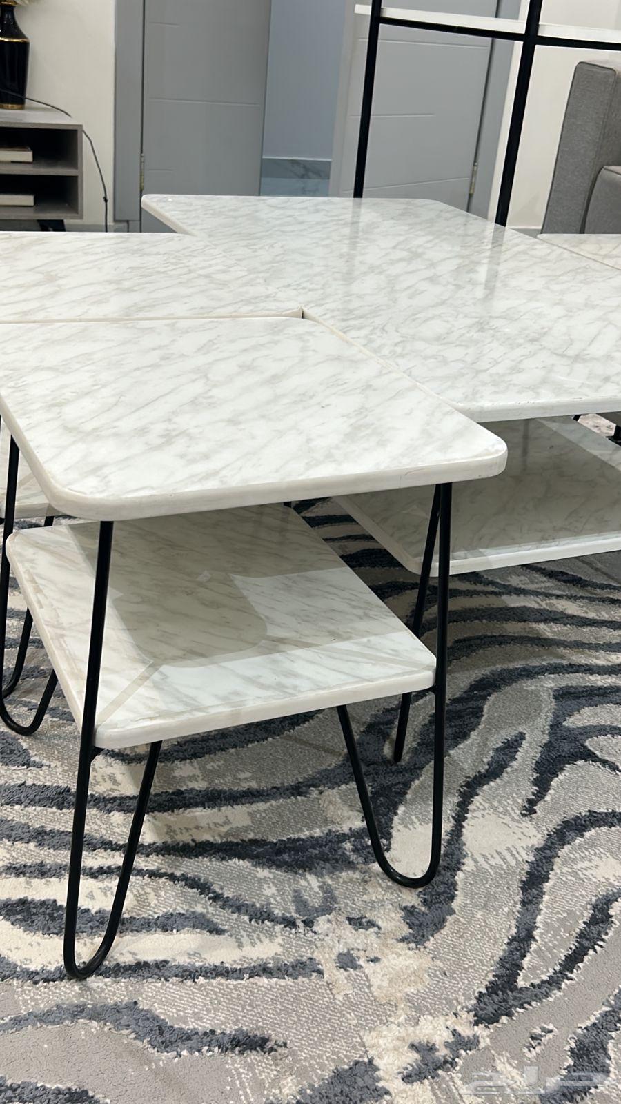 Tables64580676744962113