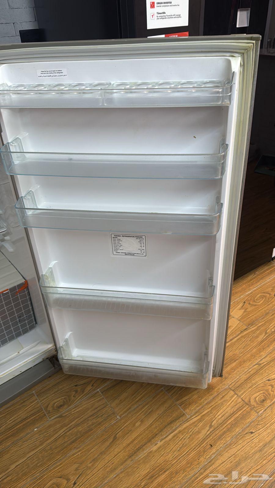 ثلاجة مافيه اي عيب ب 65064580458589442112