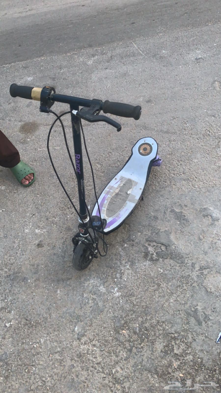 اسكوتر كهربائي بطريه خربانه لي البيع مسوم با 10064584968128898111