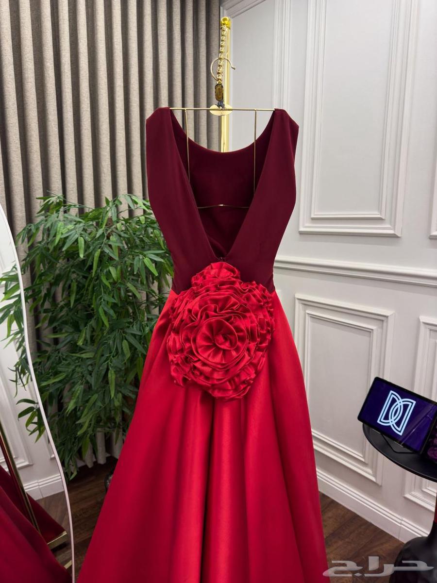 فساتين للبيع ب اسعار ممتازه لبسه وحده فقط64585695904771113