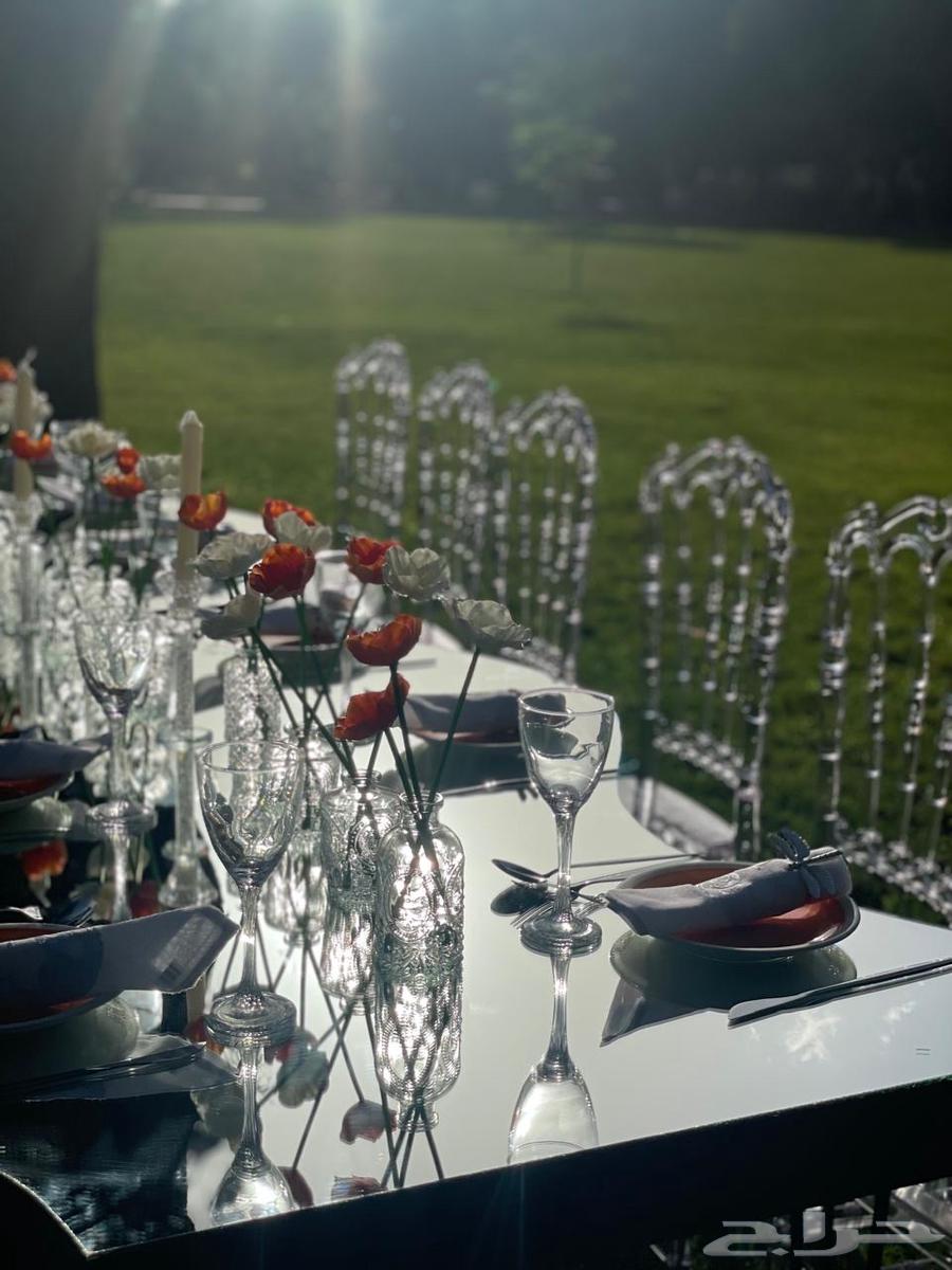 Tables and chairs for sale64583011843075111