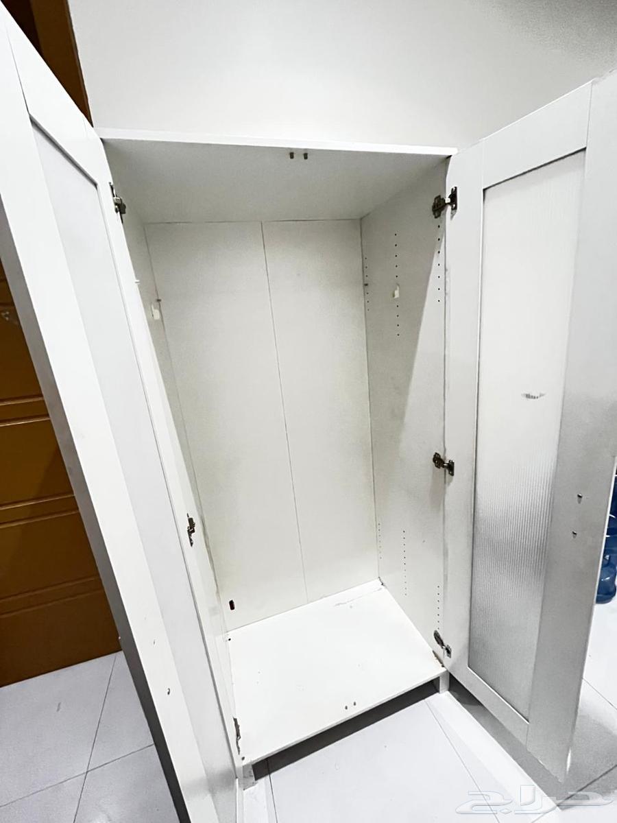 دولاب من ايكيا استخدام نظيف جدا64580198935683111