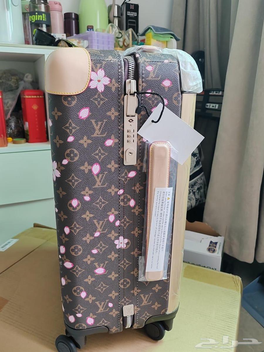 كاريون لوي فيتون للبيع64582629419906112